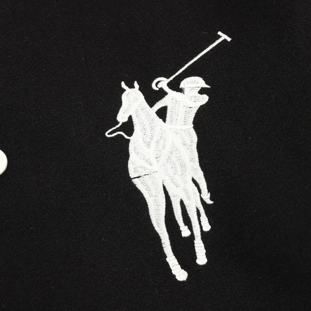 🅿️570 RALPH LAUREN/Ralph Lauren horse logo embroidered patchwork baseball jacket jacket Warm reminder: It is recommended to hand wash or dry clean! ! This year is particularly popular. Baseball uniform jackets are available at all levels on the market (you must compare the details). The most powerful quality control. Baseball uniforms have been produced and researched for 7 years. The details are exquisite. With it, you will be the most handsome boy in the world. The fully painted four-button buckle (button with LOGO), the fabric is customized for more than a month. It is not ready-made in the market. It is made of wool blend, custom-woven and dyed. It has high color fastness. It is recommended to hand wash or dry clean for the first time. "Custom-woven knitted rib at the hem", the lining is made of silky and delicate cupro fiber material, which can be worn directly next to the body. It is extremely comfortable, a heavyweight item, purchase version! Size：XS-L